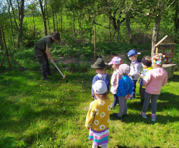 Materská škola / Výsadba stromčekov - Pagaštan konský - foto Materská škola / Výsadba stromčekov - Pagaštan konský - foto