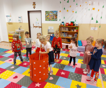 Materská škola / SVÄTÝ MIKULÁŠ V MATERSKEJ ŠKOLE 2021 - foto Materská škola / SVÄTÝ MIKULÁŠ V MATERSKEJ ŠKOLE 2021 - foto