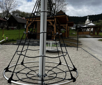 Projekty / Projekt: Revitalizácia športovej, kultúrnej a oddychovej zóny pri kultúrnom dome - foto