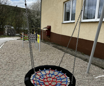 Projekty / Projekt: Revitalizácia športovej, kultúrnej a oddychovej zóny pri kultúrnom dome - foto