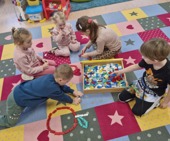 aktuality / Ochutnávka čerstvého ovocia a 100% štiav - foto