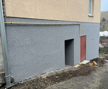 Projekty / Projekt - Dokončenie zateplenia obecného úradu - foto