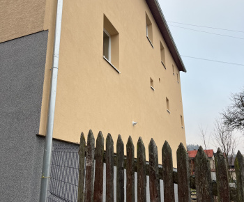 Projekty / Projekt - Dokončenie zateplenia obecného úradu - foto